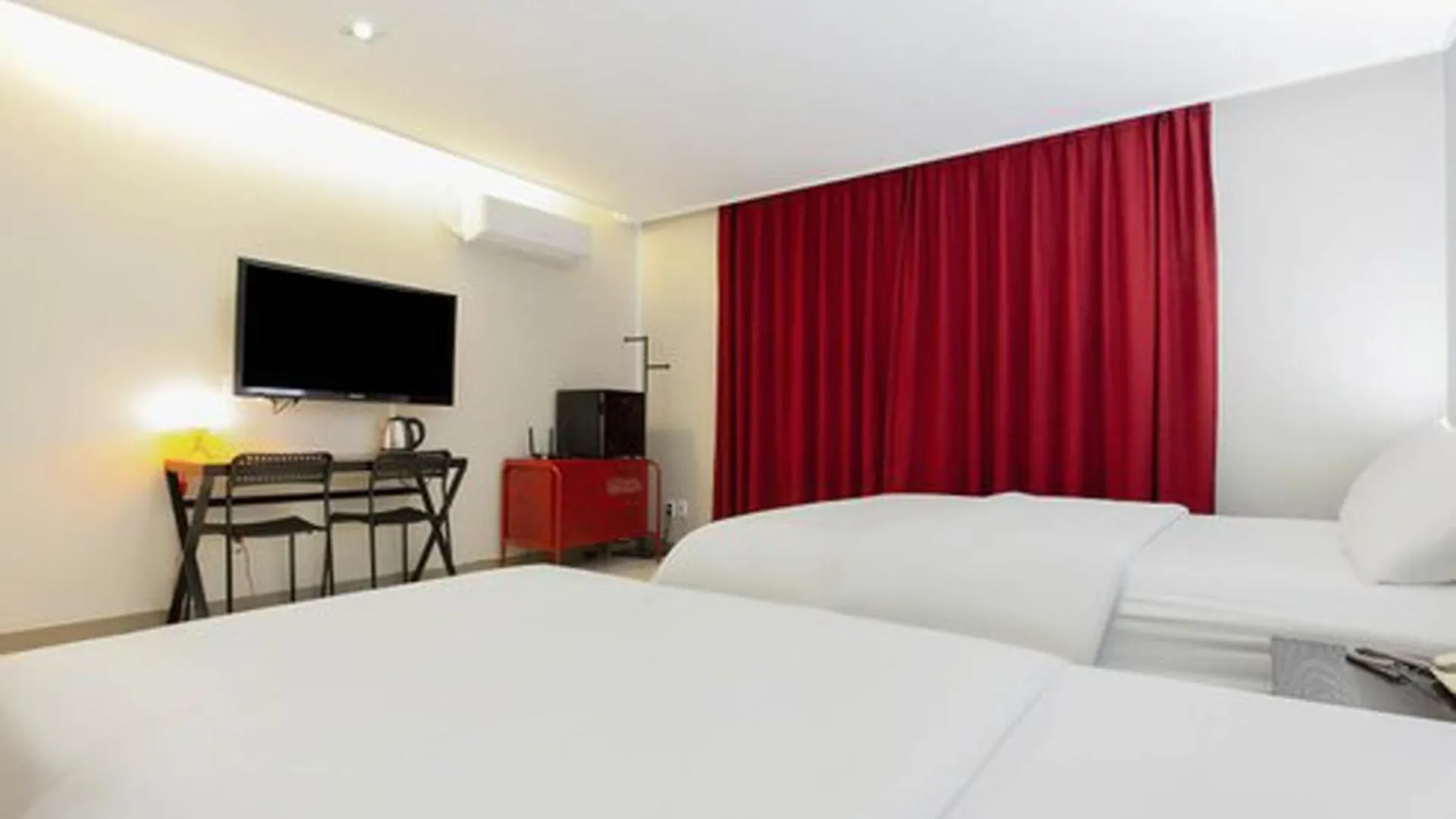 Wolmido Ruby Hotel