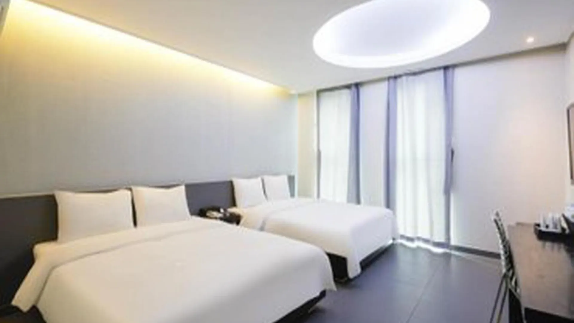 Wolmido Ruby Hotel