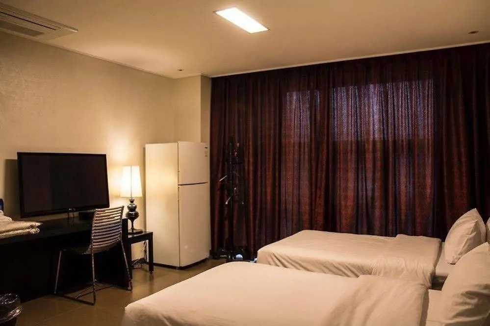 ****  Wolmido Ruby Hotel South Korea