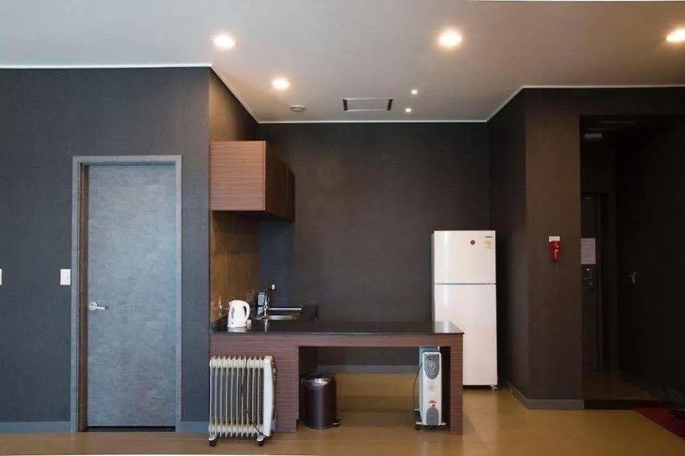 Wolmido Ruby Hotel  Incheon