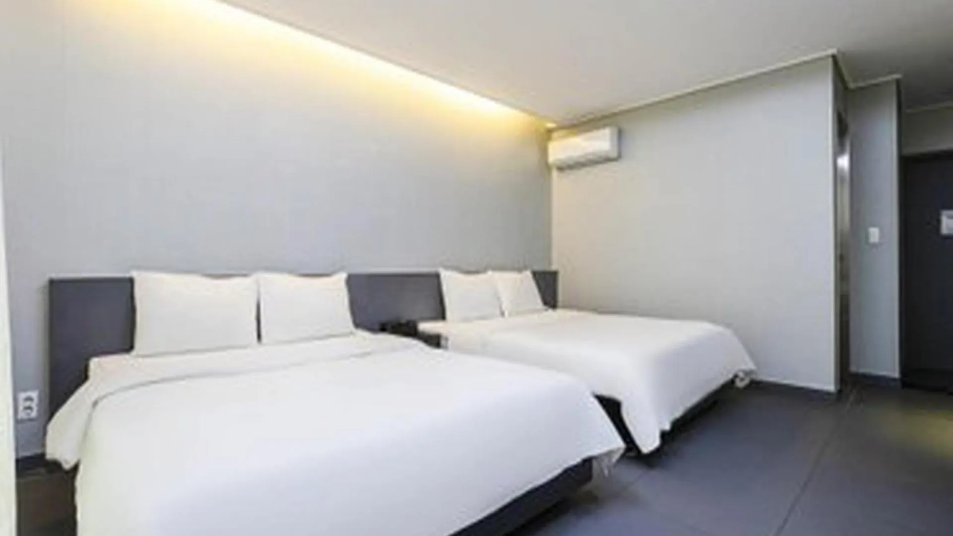G Tourist Hotel Wolmido 인천